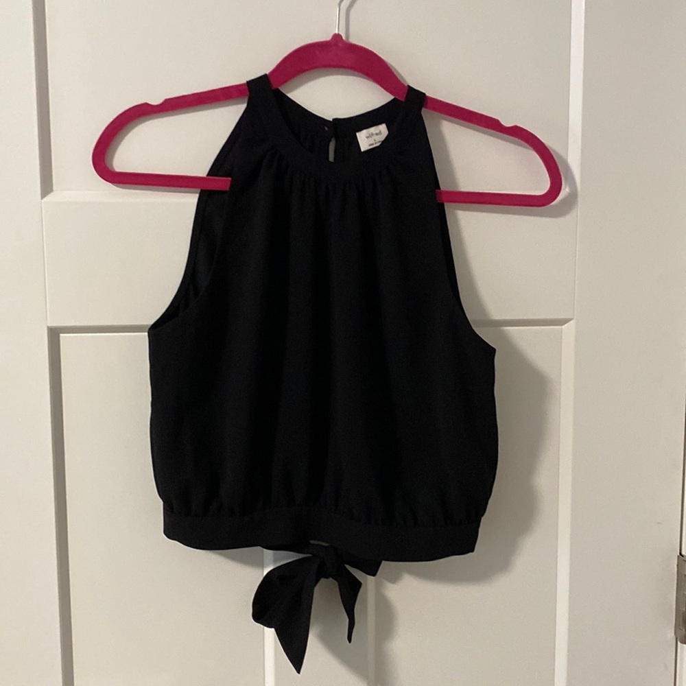 Black Aritzia crop top with open back
